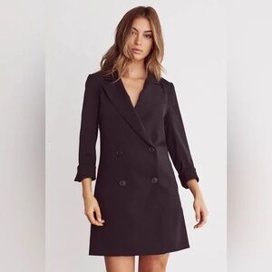 VETTA The Convertable Blazer Dress